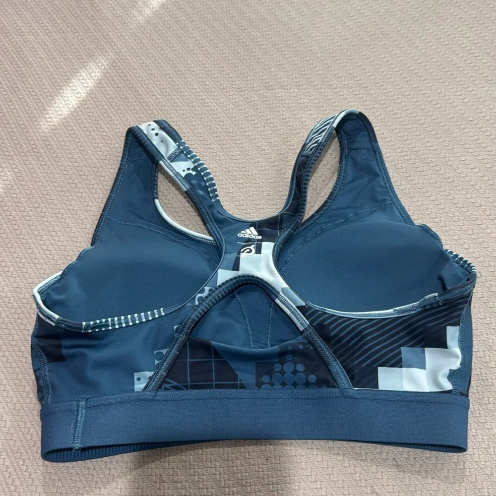 Adidas x Peloton Sports Bra - Picture 4 of 8